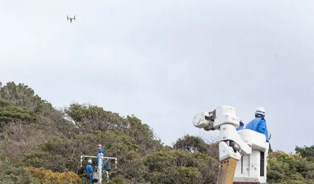 ドローンを活用した配電線作業